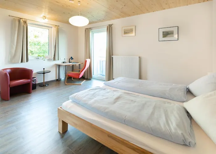 Отель Hohe Flum Шопфхайм